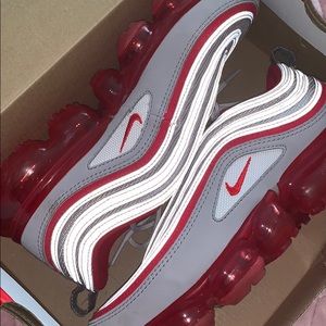 Nike Air Vapormax💋 #Styledbydayy